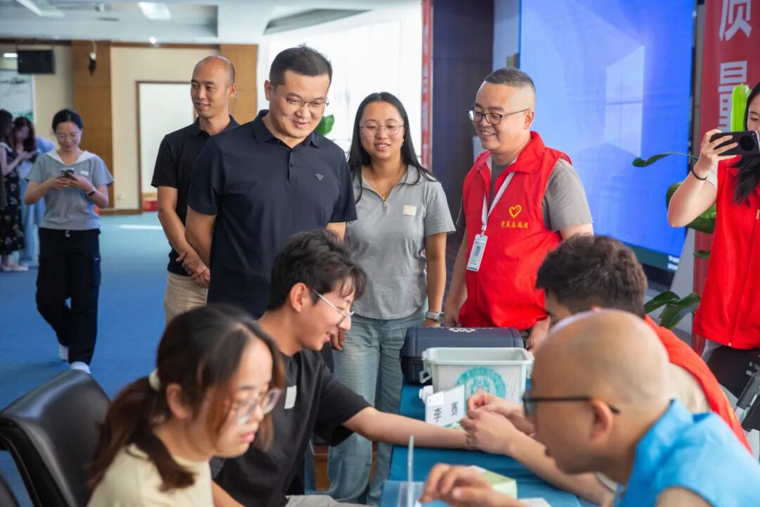 四川海蓉藥業(yè)成功舉辦“關(guān)愛(ài)身心，健康同行”大健康共建活動(dòng)